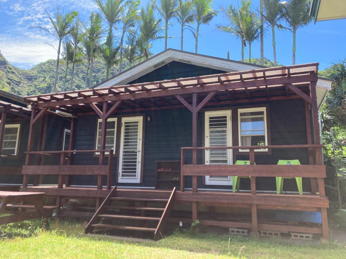 Shanti Bungalow Ogasawara Exteriör bild