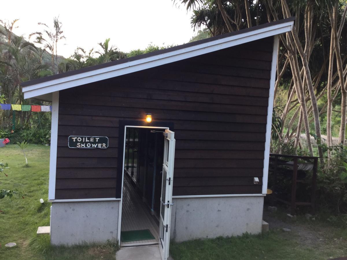 Shanti Bungalow Ogasawara Exteriör bild