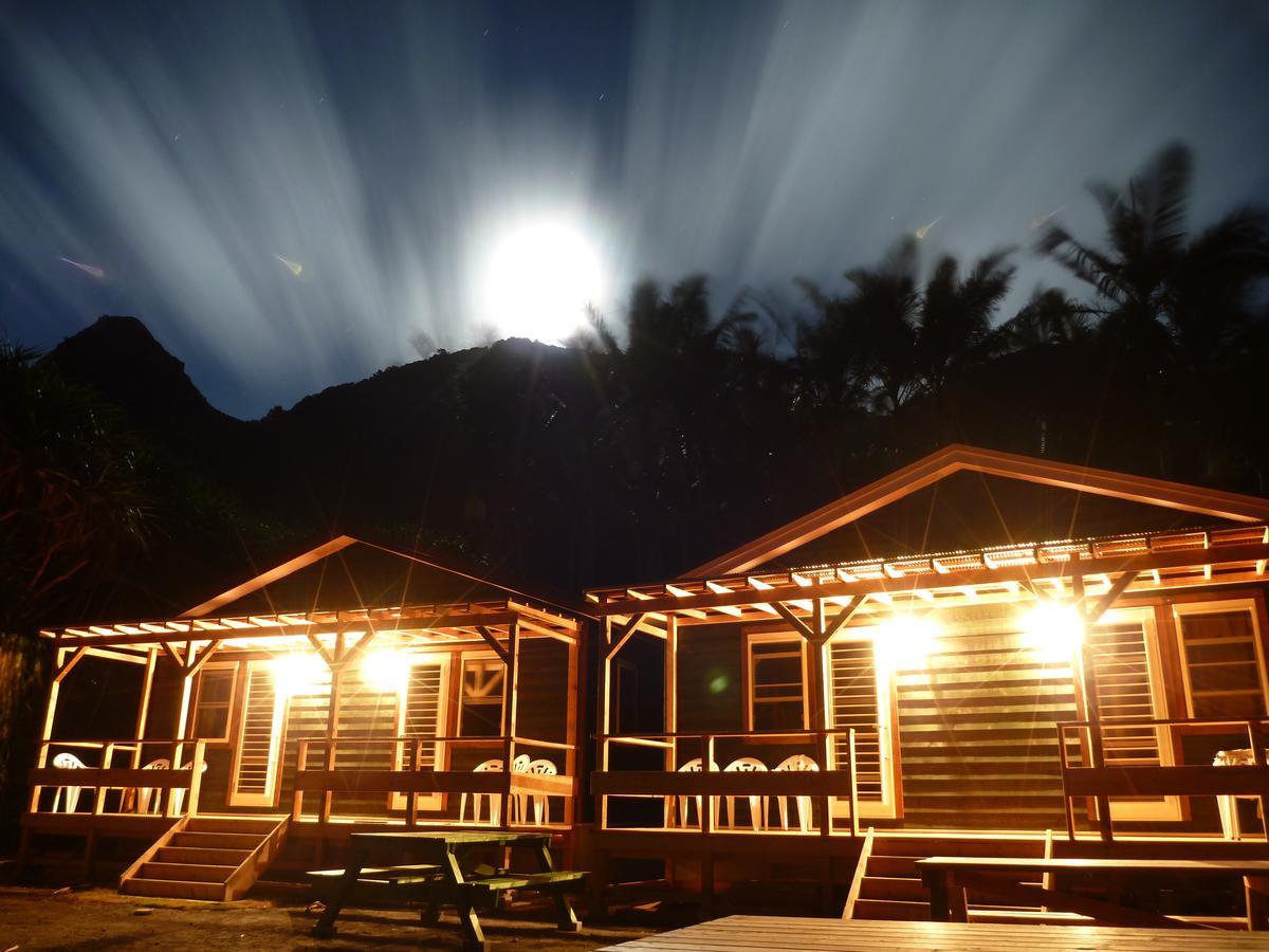Shanti Bungalow Ogasawara Exteriör bild