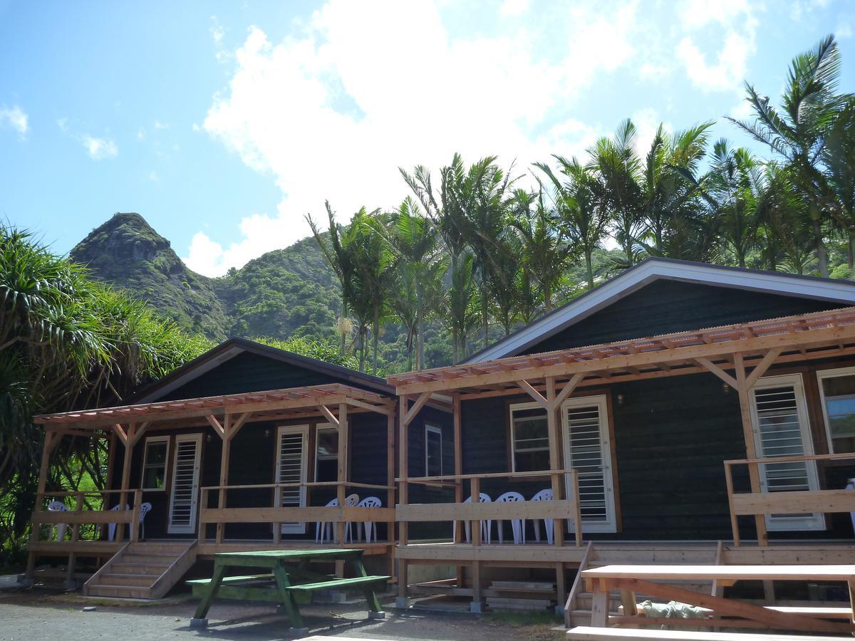 Shanti Bungalow Ogasawara Exteriör bild